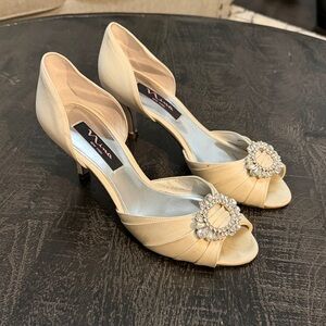 Nina Ivory Heels with Sparkling Brooch